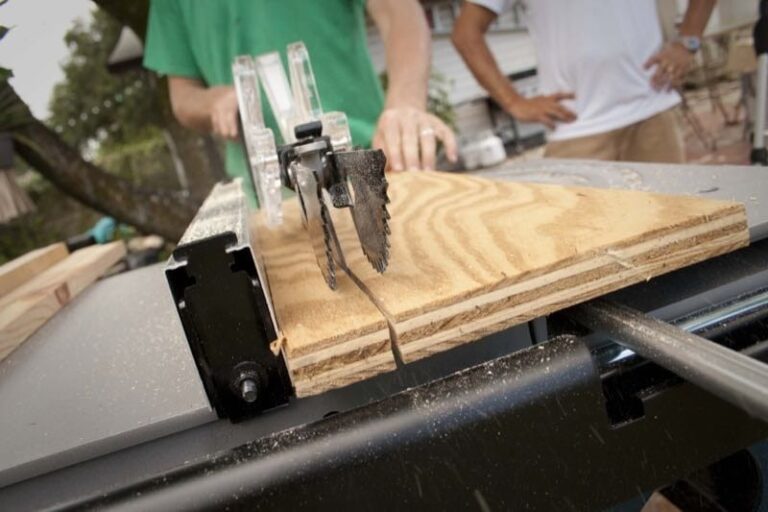 What are the Advantages of a Cabinet Table Saw?